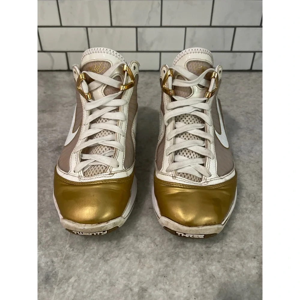 Nike Basketball Shoe Kids 4.5Y Gold LeBron 7 Retro China Moon CK0719-100